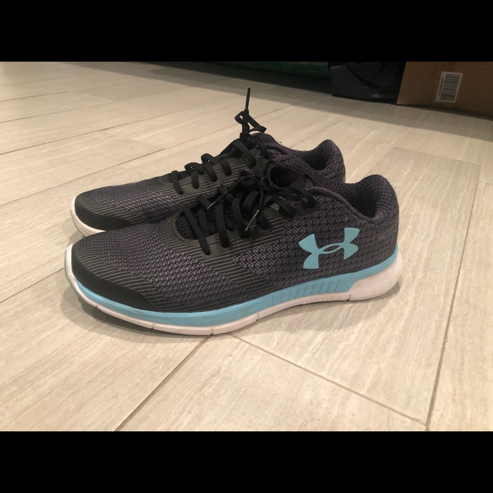 Under Armour cross trainers